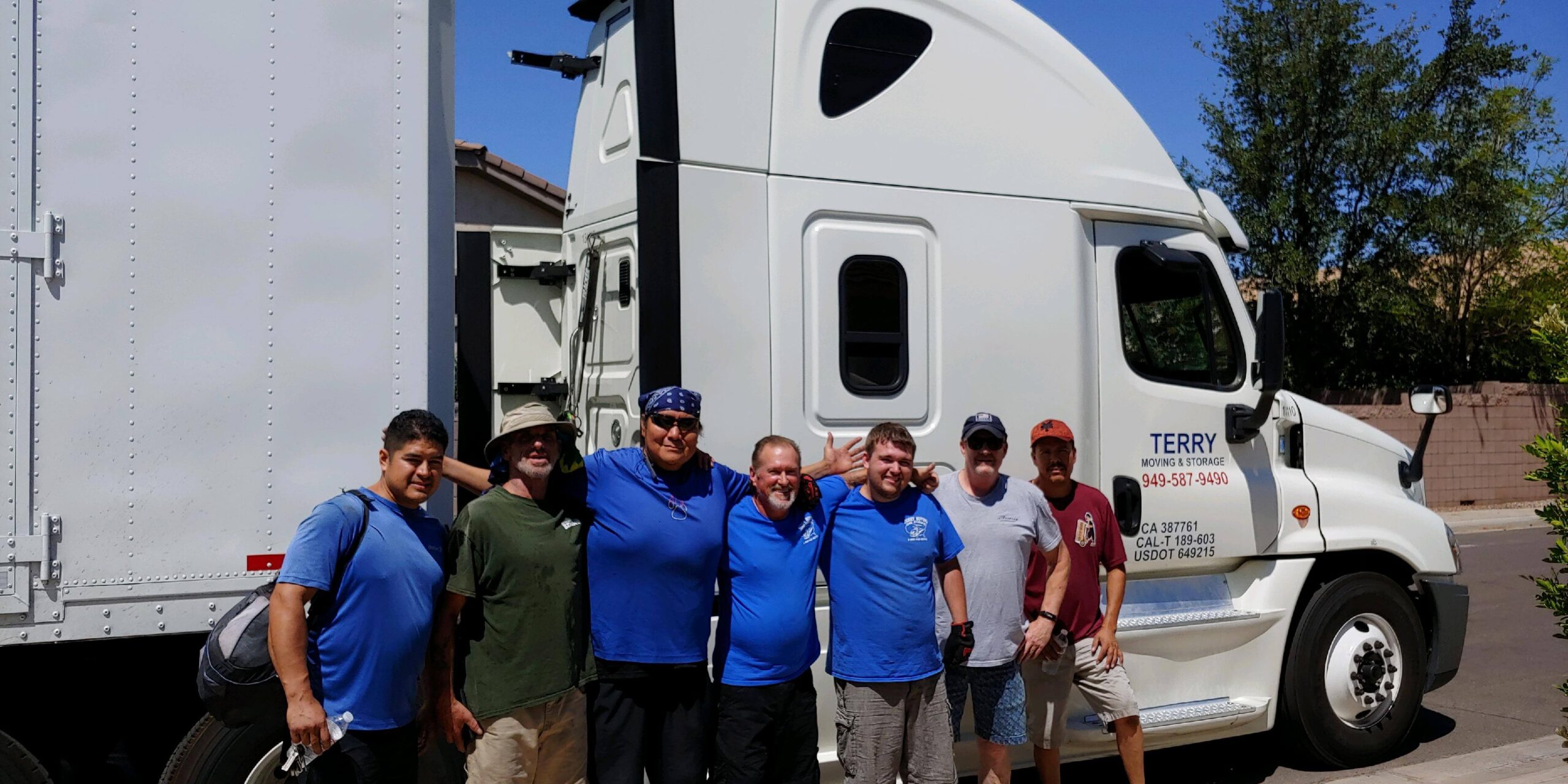 business-moving-services-orange-county.jpg Terry Moving & Storage crew handling office relocation in Orange County